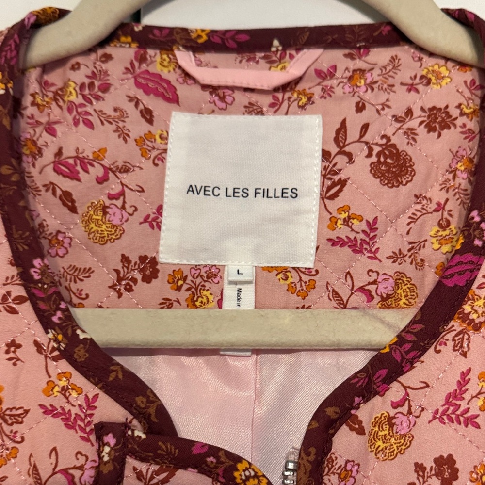 Avec Les Filles Pink Floral Quilted Jacket - Picture 2 of 5